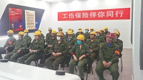 “一站式”警示教育基地为荆州市工伤预防培训“添新翼”